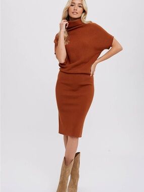 Bluivy Rust Ribbed Pencil Midi Skirt